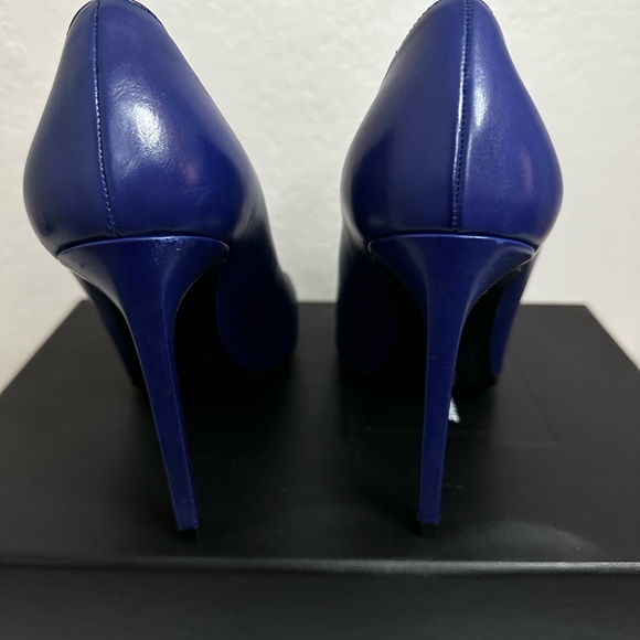 YSL Bleu Roy Pump Heels - Picture 5 of 9